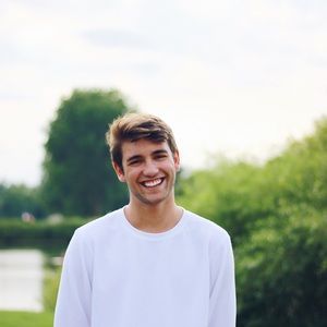 Meet your Posher, Ray